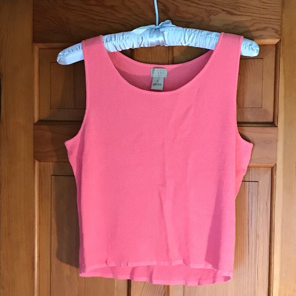 SIGRID OLSEN SPORT Knitted tank top in peach, size XL.